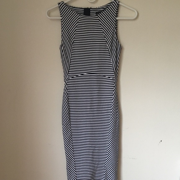 Banana republic Wear to work or casual dress. - Picture 2 of 8